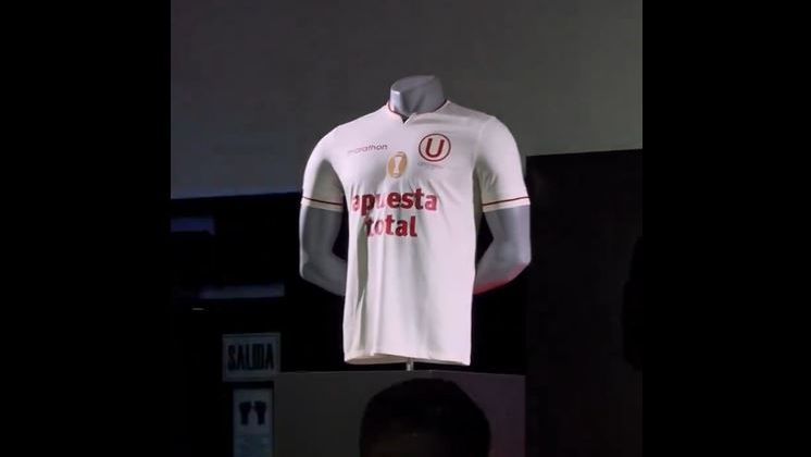 Universitario presentó la camiseta para su Centenario - ESPN