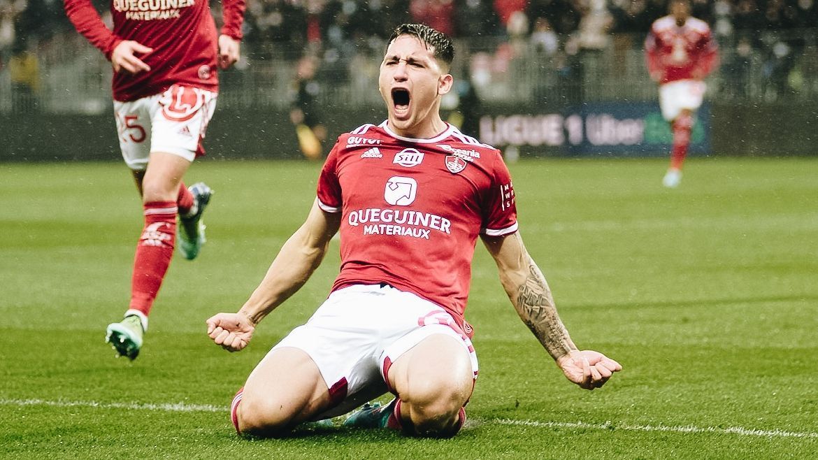 Martín Satriano le dio la clasificación al Brest por la Copa de Francia - ESPN