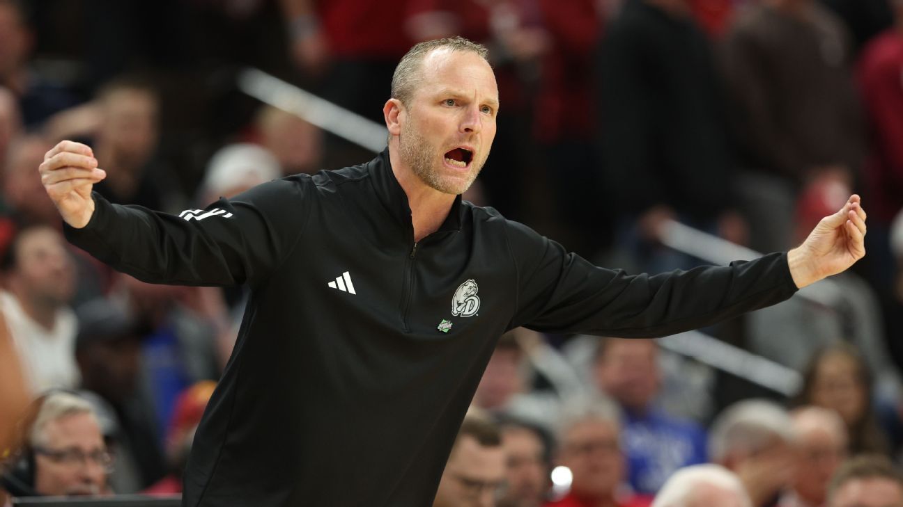West Virginia names Darian DeVries new basketball coach - ESPN