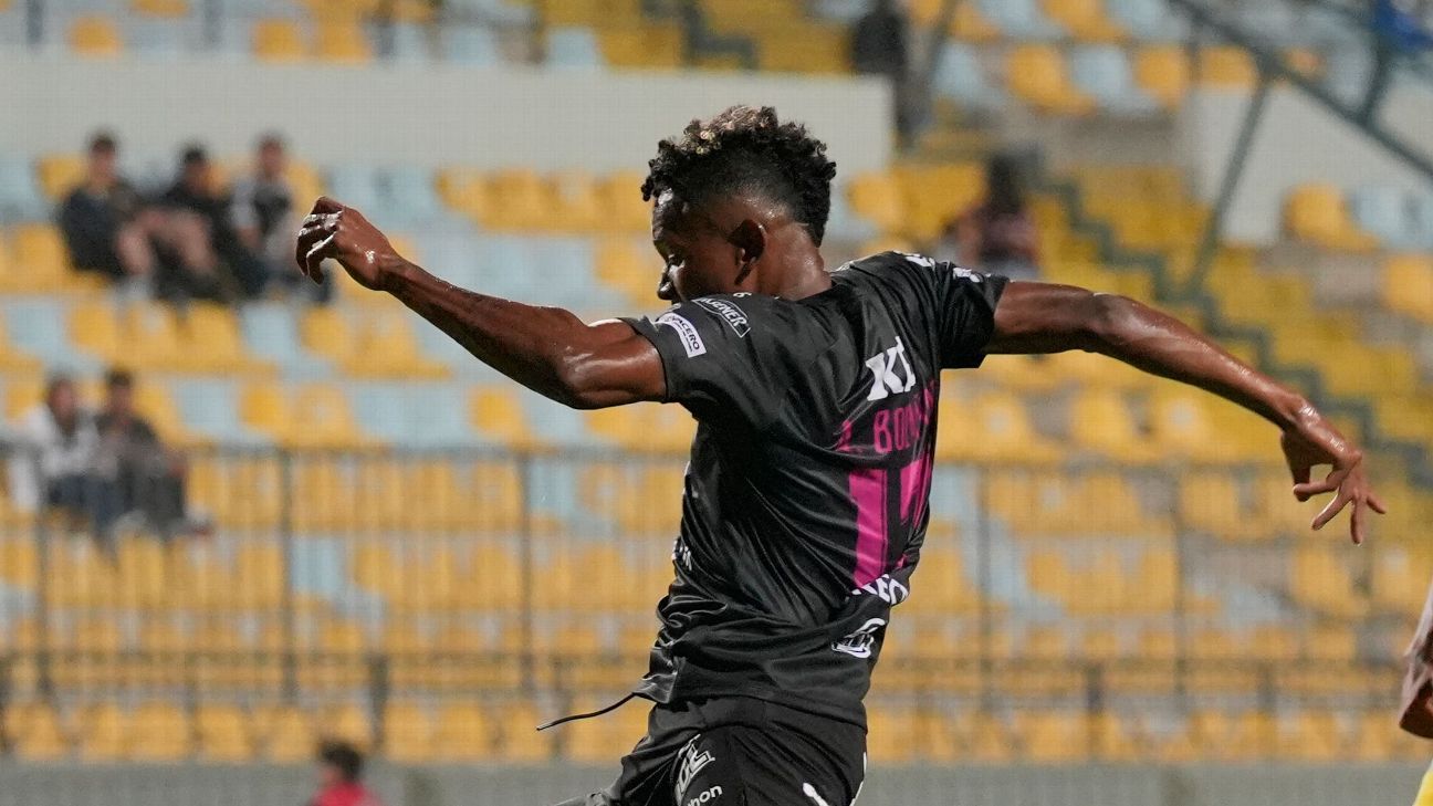 Alexander Bolaños, suspendido de manera provisional por la Federación Ecuatoriana de Fútbol - ESPN