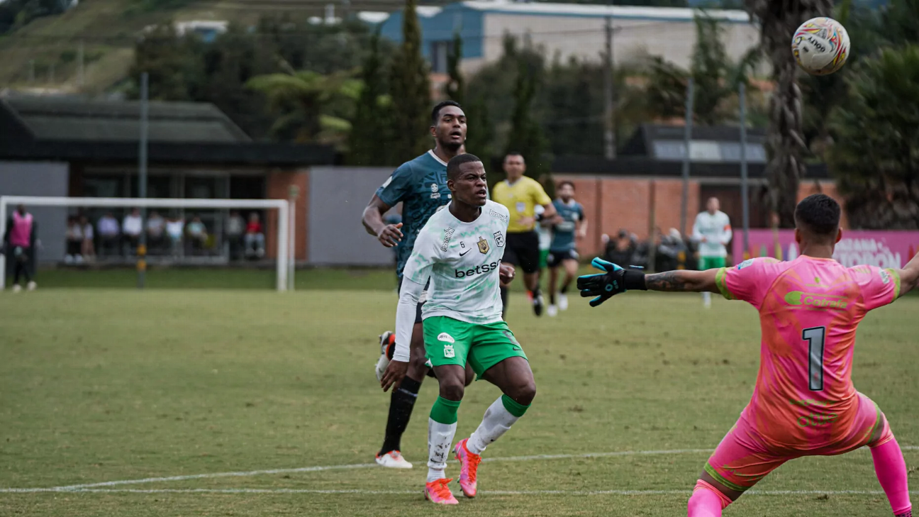 Andrés Román brilló en los triunfos de Nacional ante Leones en dos amistosos - ESPN