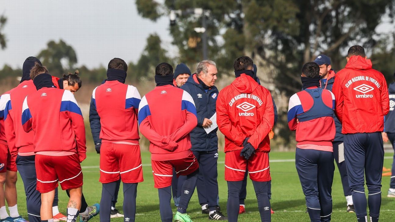 Varios jugadores de Nacional dejaron de entrenar por la situación de Juan Izquierdo - ESPN