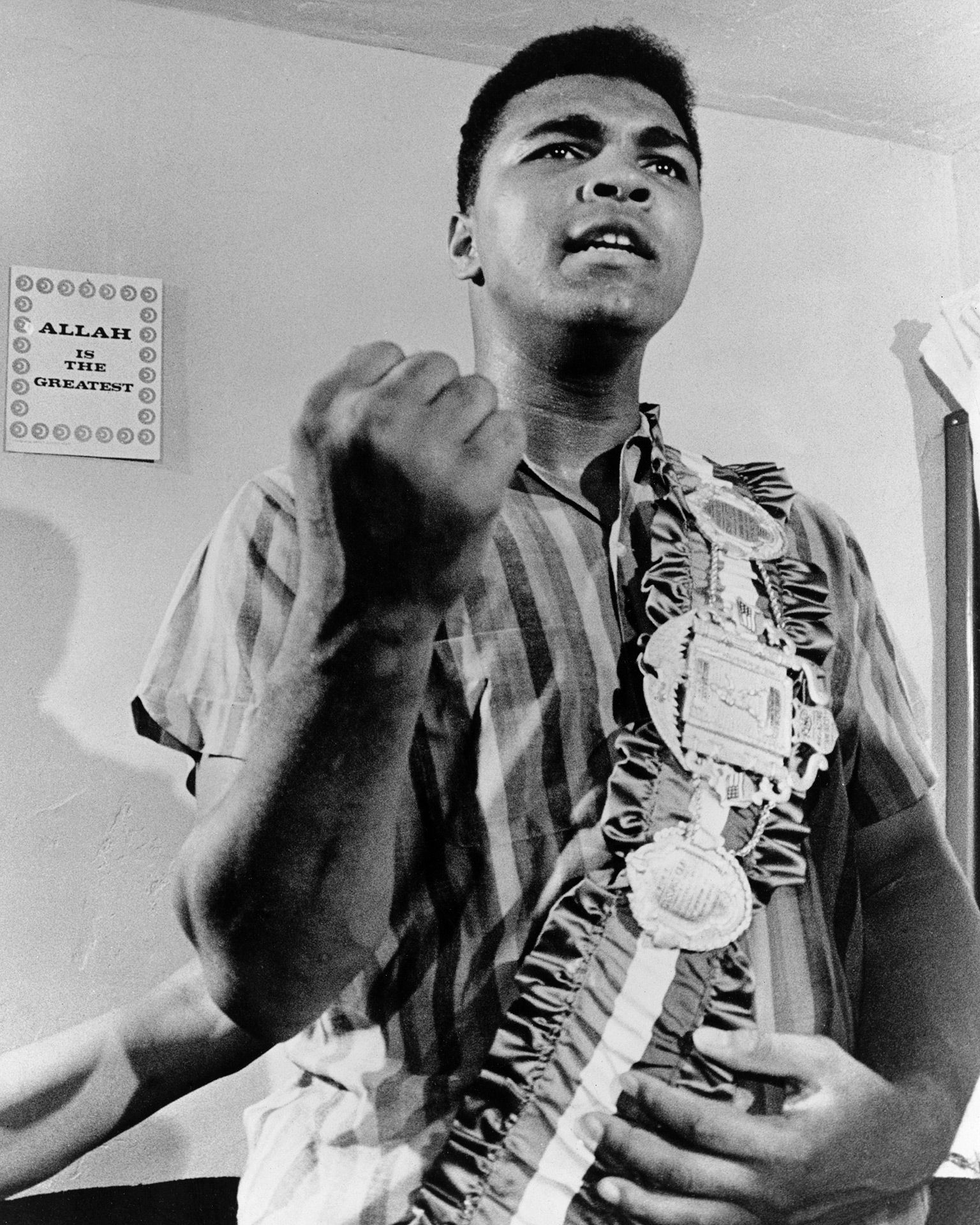 MUHAMMAD ALI 1942 - 2016