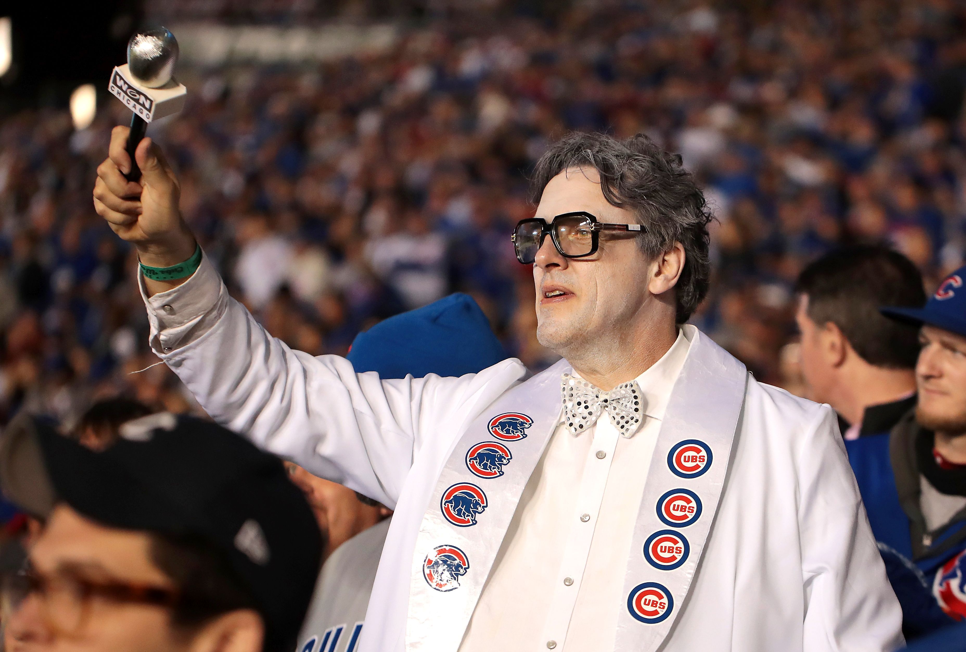 Imitando a Harry Caray