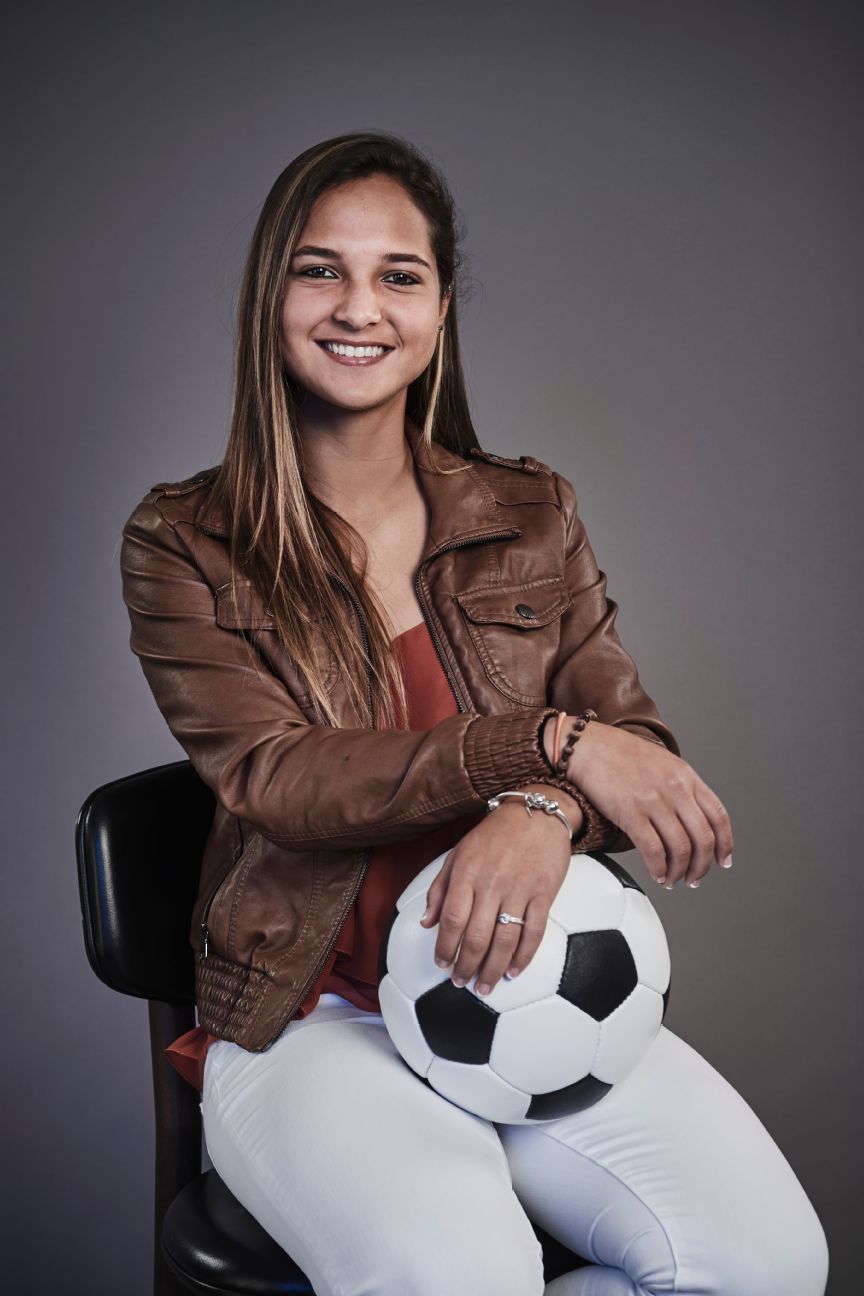 Deyna Castellanos