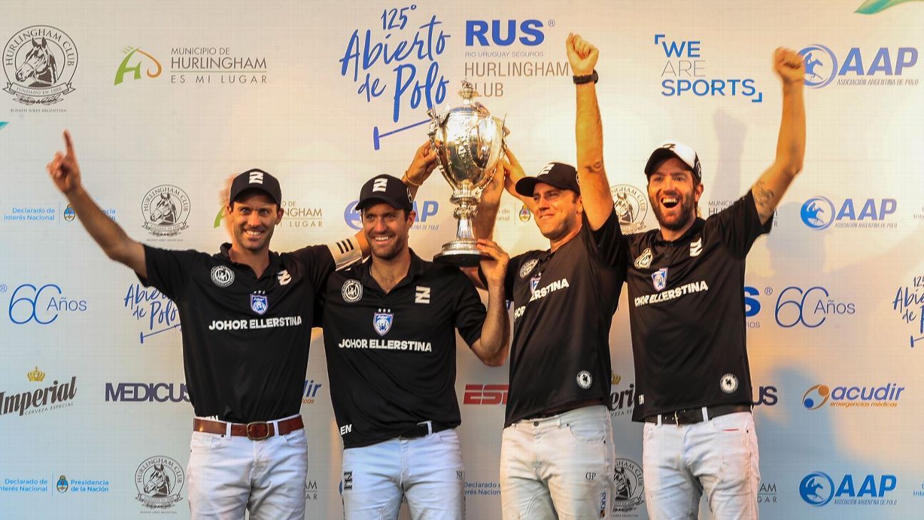ELLERSTINA 12  LA DOLFINA 11