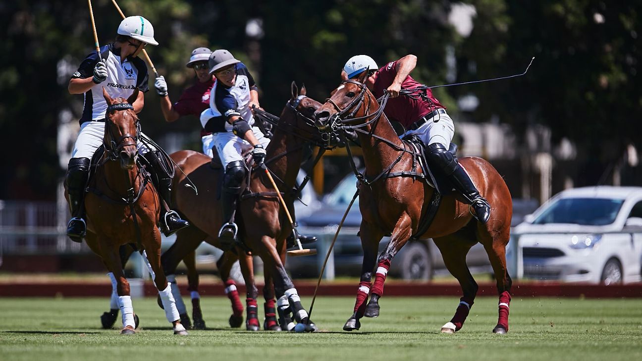 LA AGUADA 18  10 LA ENSENADA