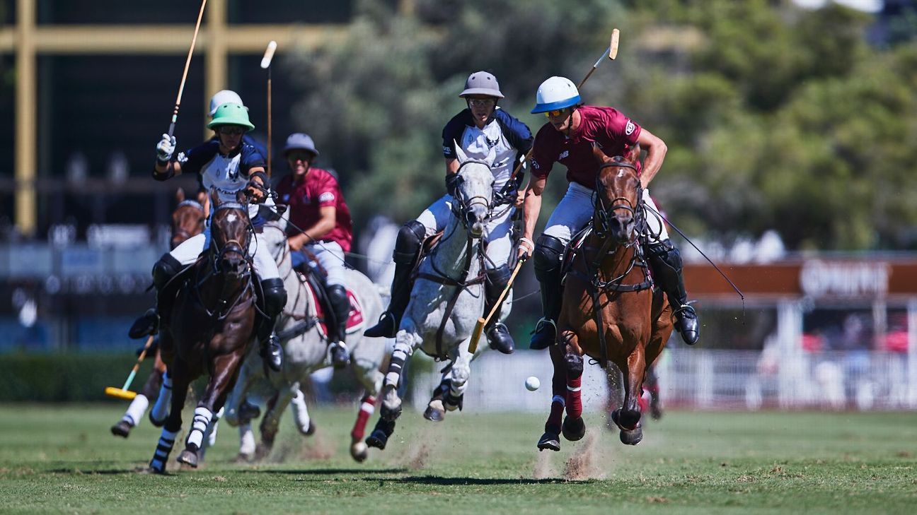 LA AGUADA 18  10 LA ENSENADA