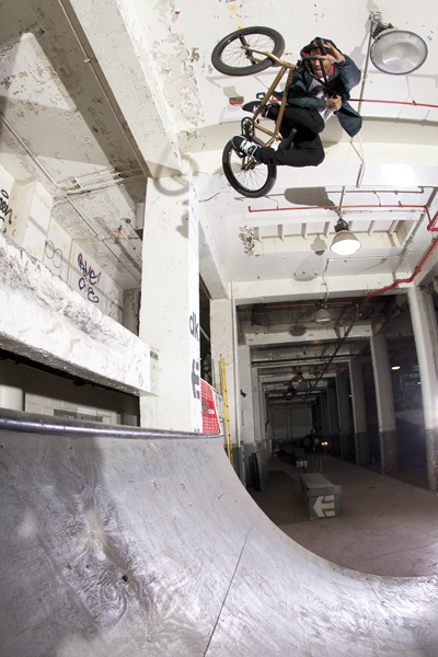 /photo/2012/0514/as_bmx_kerley4_400.jpg