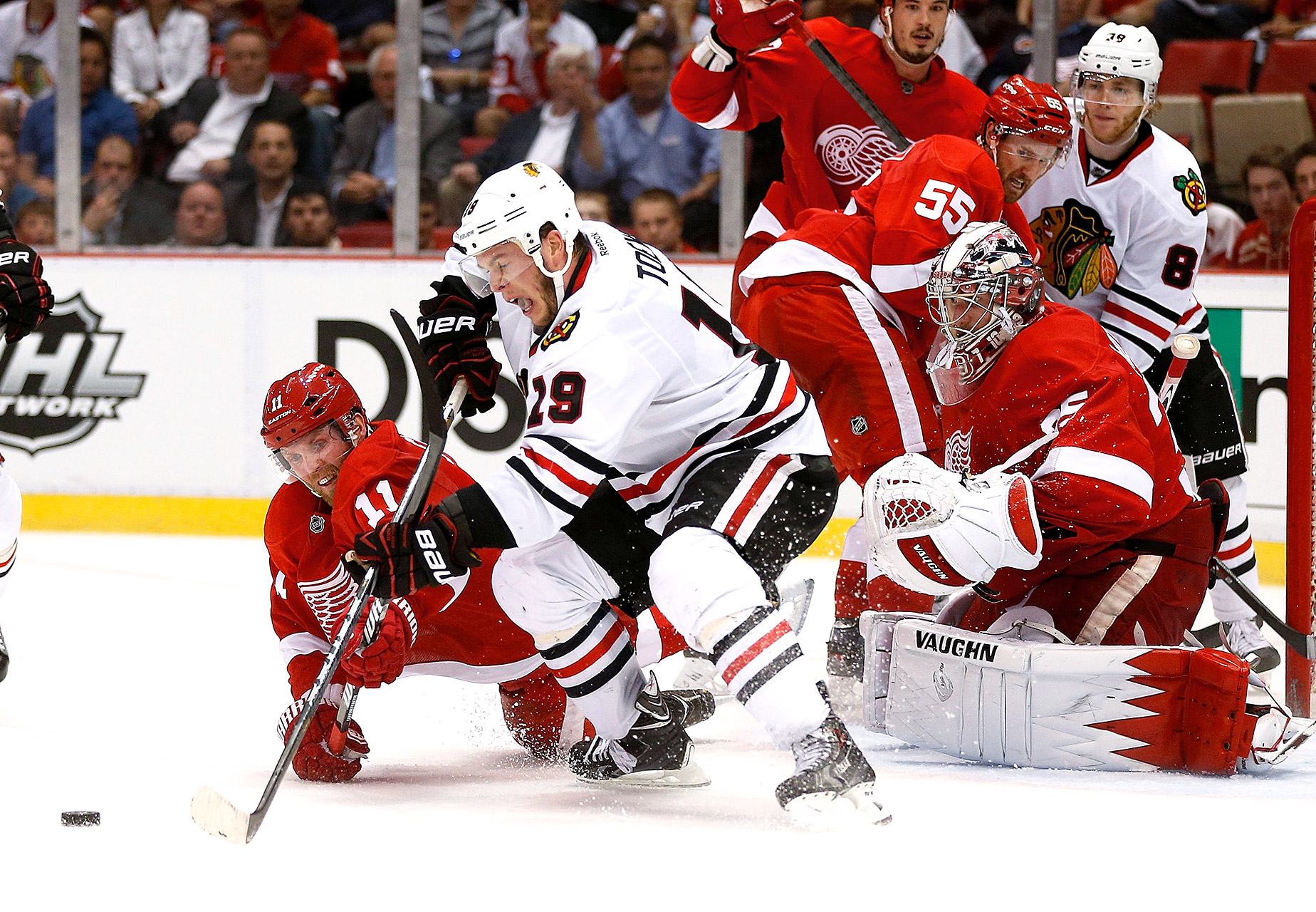 Game 3: Red Wings 3, Blackhawks 1 - Blackhawks Playoffs - ESPN