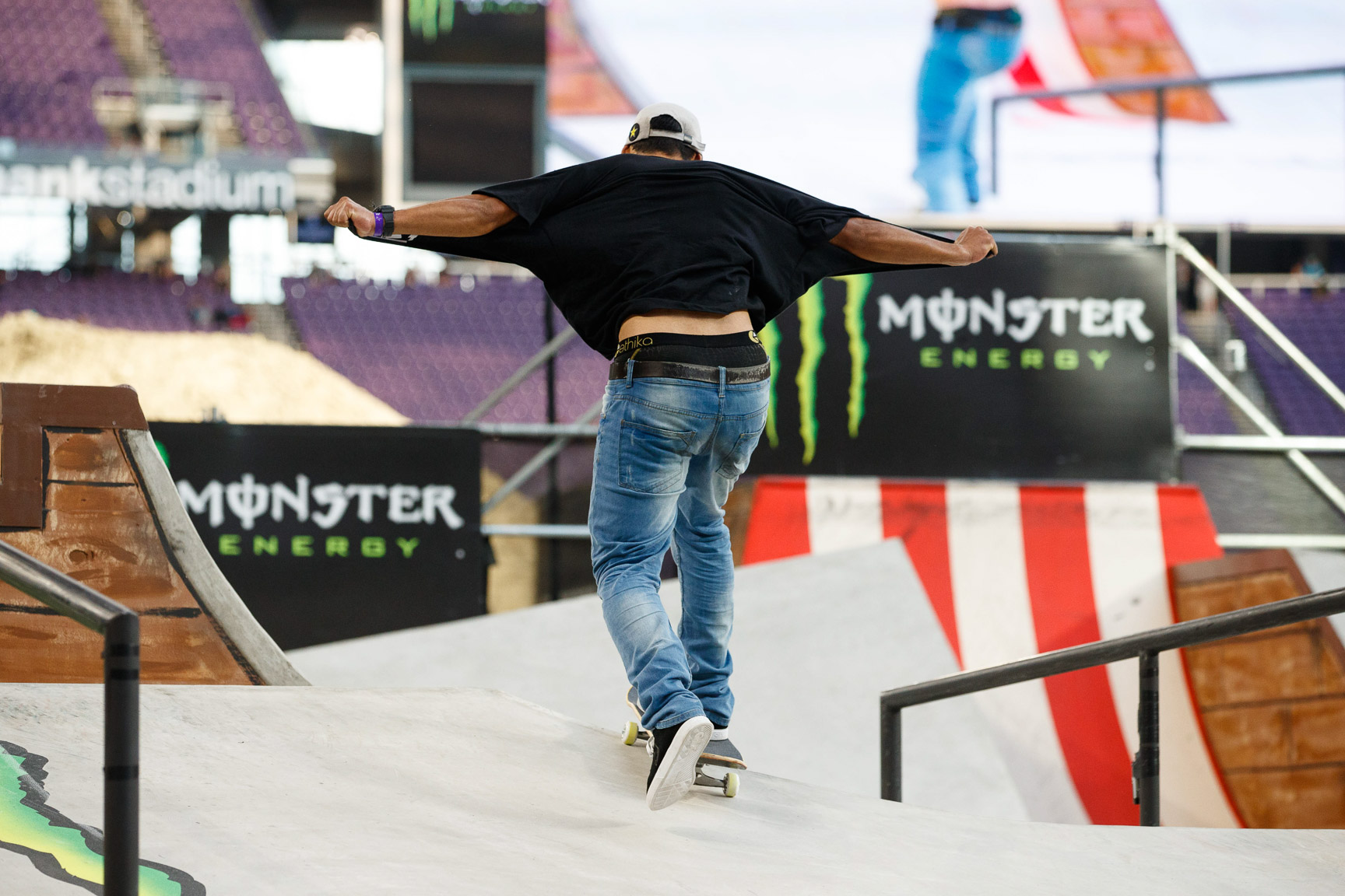 Though he has been a podium regular at most major street contests outside of X Games in recent years, this was the first time that Brazilian skateboarder Kelvin Hoefler has ever earned an X Games invite. He made a point of proving that he has been mistakenly overlooked by solidly winning the gold in Men's Skateboard Street on Saturday and ripping his shirt off, Hulk style, in the process.