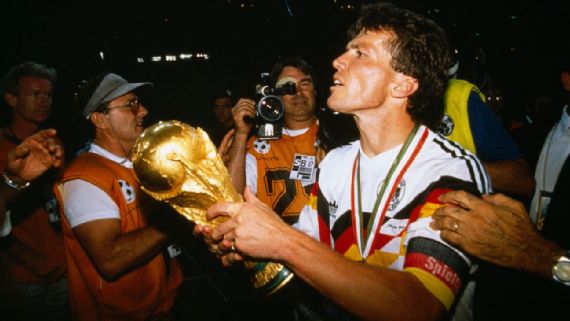 Hristo Stoichkov 28 (1994) - World Cup '94 Exclusive All Star Set - LastDodo