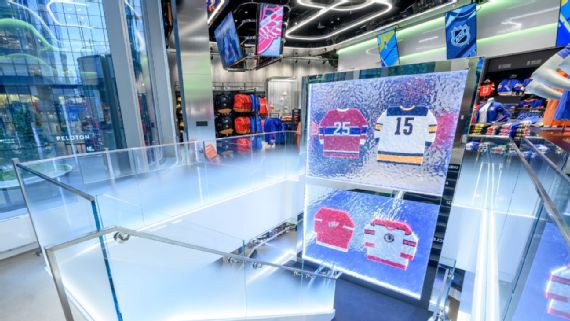 Fanatics Opens NHL Store In Manhattan