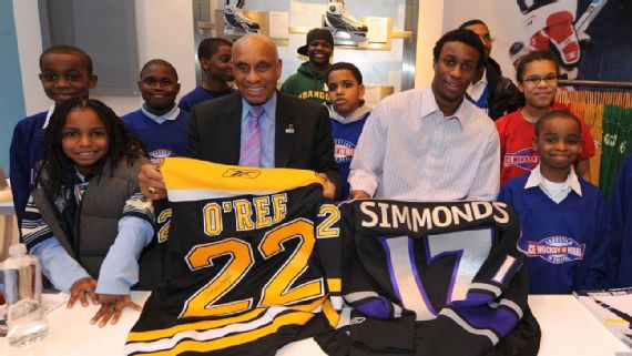 Fredericton Woman Hopes Willie O'Ree Will Be Inducted Into Hockey Hall Of  Fame