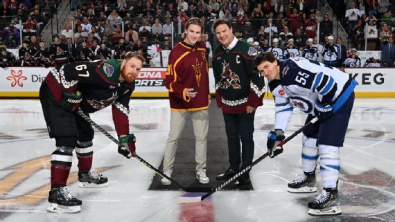 NHL's Phoenix Coyotes go back to college with new arena