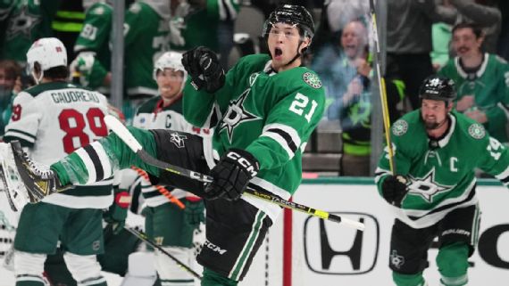 Watch Pavel Datsyuk and Jamie Benn trade incredible, possibly magical goals