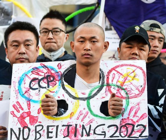 Olympics 2022 -- Freeski star Eileen Gu's delicate balancing act between  China and the U.S. - ESPN