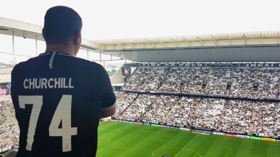 Churchill corintiano? Conheça a história do torcedor que diz ser parente do homem que mudou o rumo da 2ª Guerra Mundial