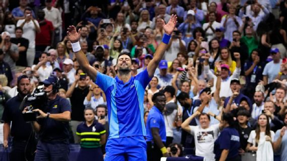 Новак Джокович с трофеем US Open 2023