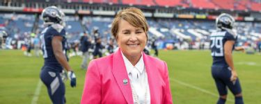 TITANS OWNER AMY ADAMS STRUNK - Issuu