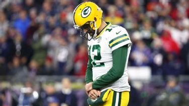 Packers fall agonizingly short in LA, 29-27