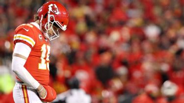 Adam Schefter on X: Chiefs' QB Patrick Mahomes is now 14-0 in