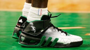 kevin garnett shoes