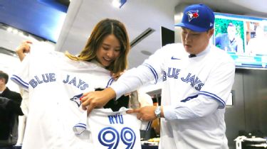 Special Event of LA Dodgers Game Today - Ryu Hyun Jin's wife's