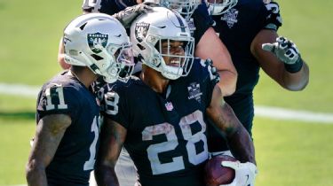 NFL on ESPN - Las Vegas Raiders' RB Josh Jacobs had a performance for the  ages 