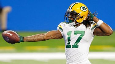 PFF on X: A look into Aaron Rodgers' and Davante Adams' future