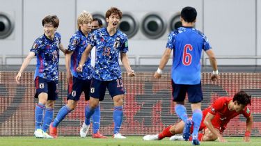 Shinji Kagawa made Türkiye Süper Lig history, becoming the first Japanese  player to score in the Turkish top flight. The Japan Football Association  star, By FIFA World Cup