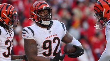 How Cincinnati Bengals built a Super Bowl roster: Free agents on defense  and luck with Joe Burrow, plus which teams could copy - ESPN