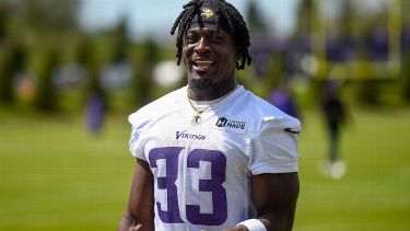 How Vikings GM Kwesi Adofo-Mensah and LB Brian Asamoah have