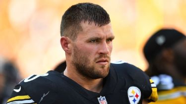 Pro Football Focus - Mike Tomlin thinks T.J. Watt is from another planet 