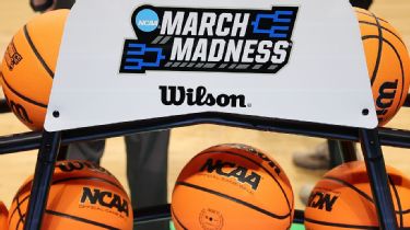 A pre-March Madness Q&A with ESPN's Jay Bilas - Los Angeles Times