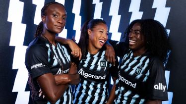 2023 NWSL kits reviewed ahead of new season - World Soccer Talk