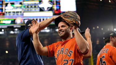 Houston Astros Hermanos Carlos Correa Vs Jose Altuve Shirt