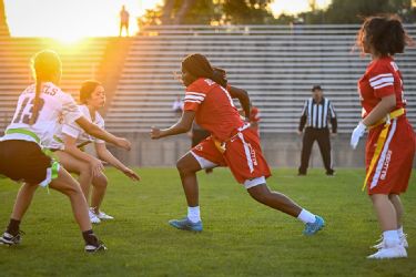 NFL strives to bolster girls' flag football across all levels - ESPN