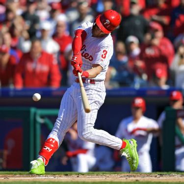 Bryce Harper Rocks Insane Phillie Phanatic Cleats For MLB Opening Day