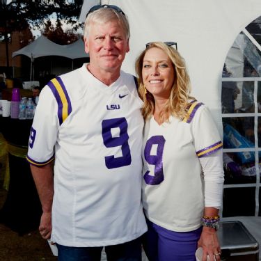 Joe Burrow's Parents Wear Custom Jerseys to Game in New Orleans