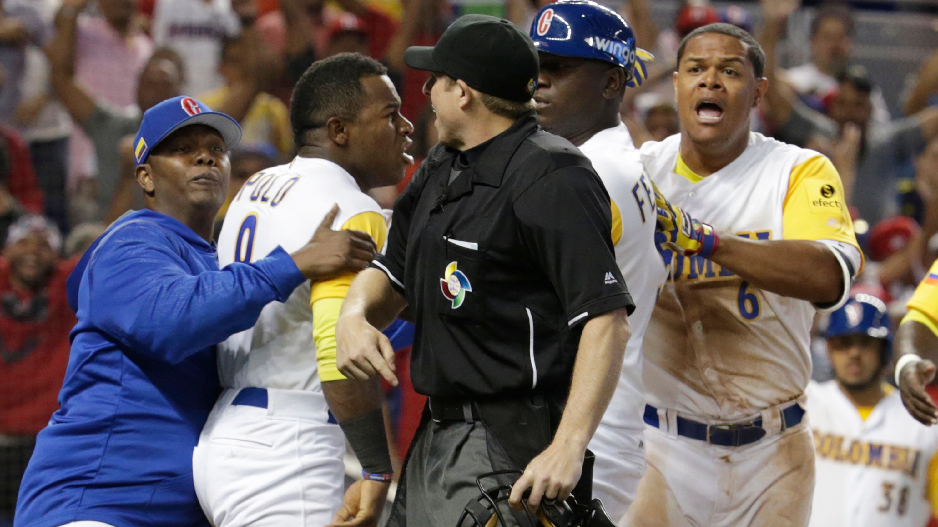 Quisqueyanos se quitan el sombrero ante Colombia. - ESPN