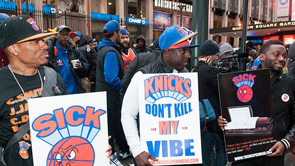 Knicks Rioting Fans protest Dolan, cheer Phil - ESPN - Knicks Blog- ESPN