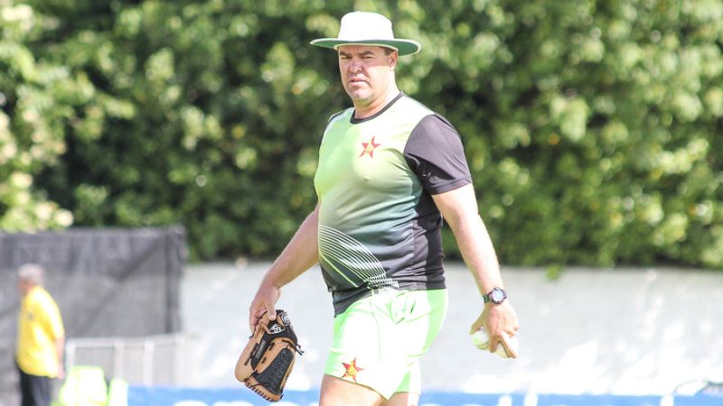 Somerset appoint Heath Streak as bowling coach