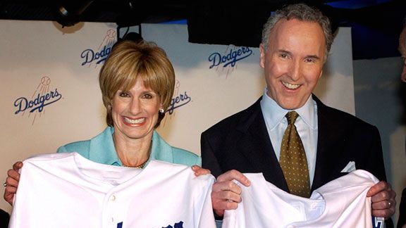Los Angeles Dodgers owners Frank and Jamie McCourt divorce takes center stage - ESPN