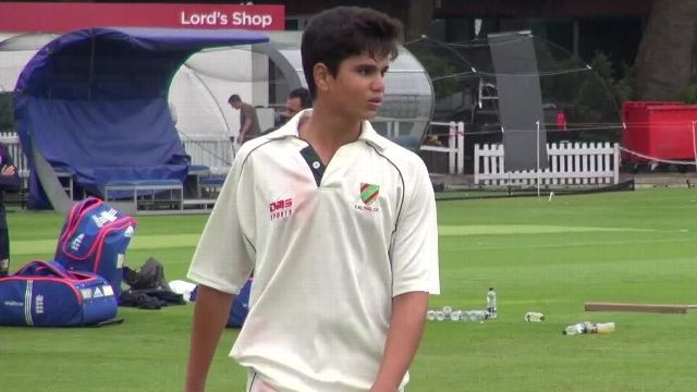 Arjun Tendulkar Sachin Tendulkar S Son Breaks Into India Under 19 Squad