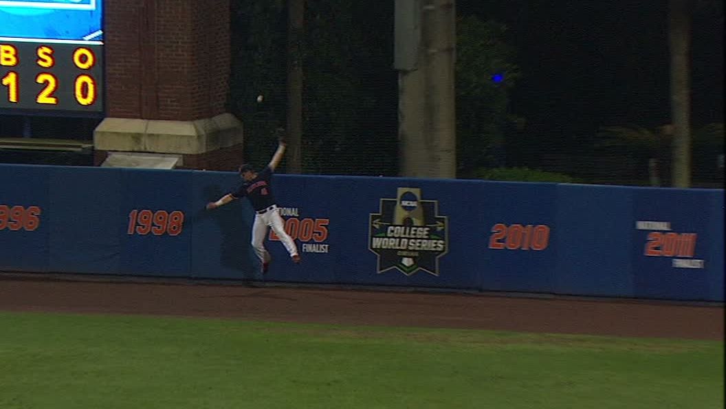 Florida baseball smacks walk-off HR vs. Florida State, moves to 11