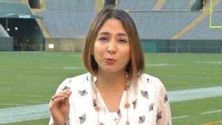 Aaron Rodgers Plans To Play In Green Bay Packers Game Vs Minnesota Vikings Despite Unusual Knee Injury