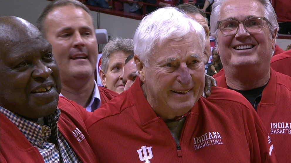 Bob Knight Receives Warm Welcome In Assembly Hall Return Espn Video