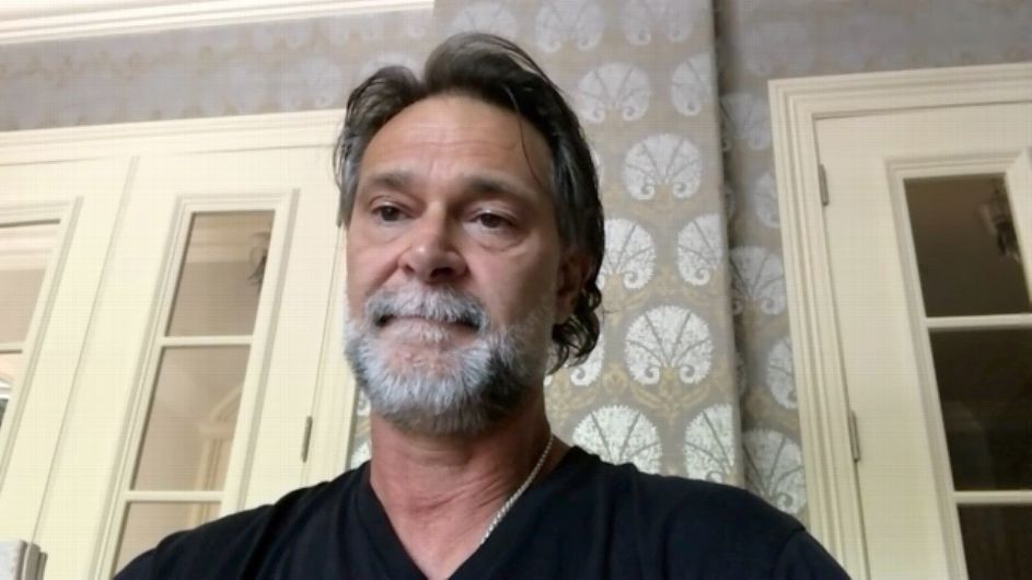 Quel est le point de vue de Mattingly sur un OF à quatre hommes ?