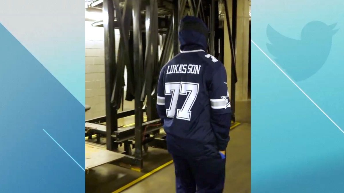LOOK: Mavs' Jalen Brunson wears 'Luka's Son' Cowboys jersey after losing  FIFA bet to All-Star teammate 